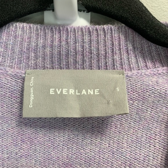 Everlane V Neck Cashmere Sweater - Picture 5 of 6
